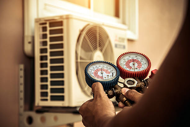 Professional Hvac Installation technician working in Mackey, IN